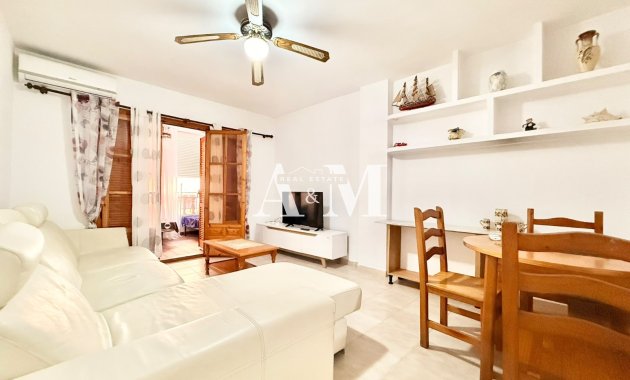 Apartment / flat - Resale - Torrevieja - Playa de los Locos