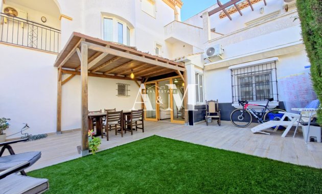 Appartement - Location à long terme - Orihuela Costa - Playa Flamenca