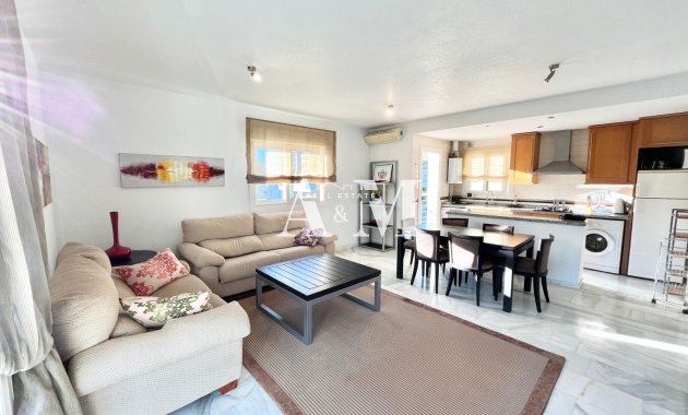 Appartement - Location à long terme - Orihuela Costa - Ref-564C