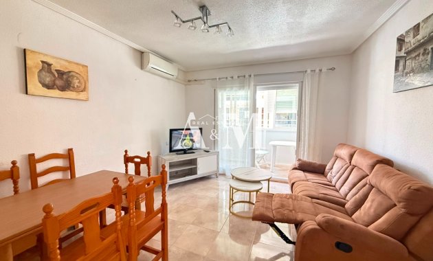 Appartement - Location à long terme - Torrevieja - Centro