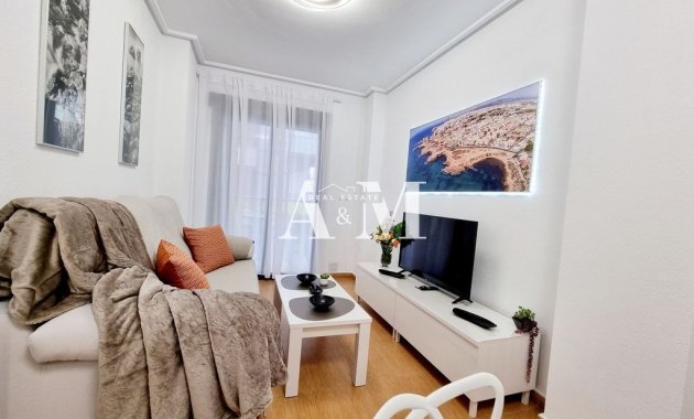 Appartement - Location à long terme - Torrevieja - Playa del Cura