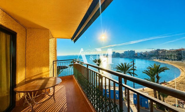 Appartement - Location à long terme - Torrevieja - Playa del Cura