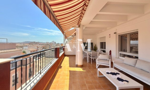 Ático - Alquiler a largo plazo - Almoradí - Almoradí