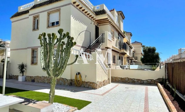 Бунгало - Долгосрочная аренда - Orihuela Costa - La Florida