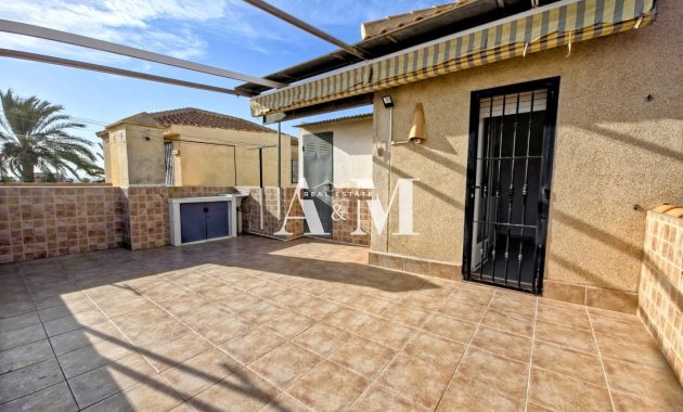 Бунгало - Долгосрочная аренда - Torrevieja - Nueva Torrevieja - Aguas Nuevas