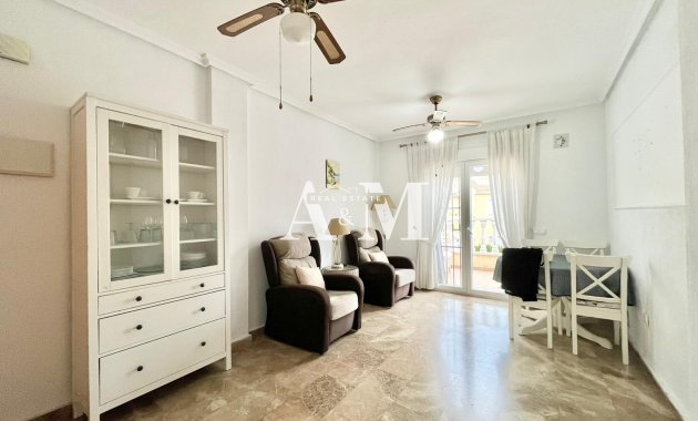 Bungalow - Alquiler a largo plazo - Torrevieja - Nueva Torrevieja - Aguas Nuevas