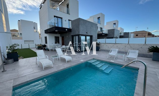 Chalet - Location à court terme - Torrevieja - Los Balcones - Los Altos del Edén