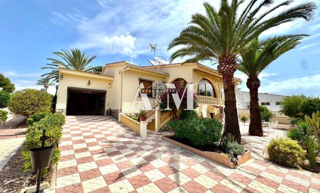 Chalet - Location à long terme - Ciudad Quesada - Ciudad Quesada