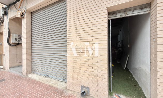 Commercial - Location à long terme - Torrevieja - Torrevieja