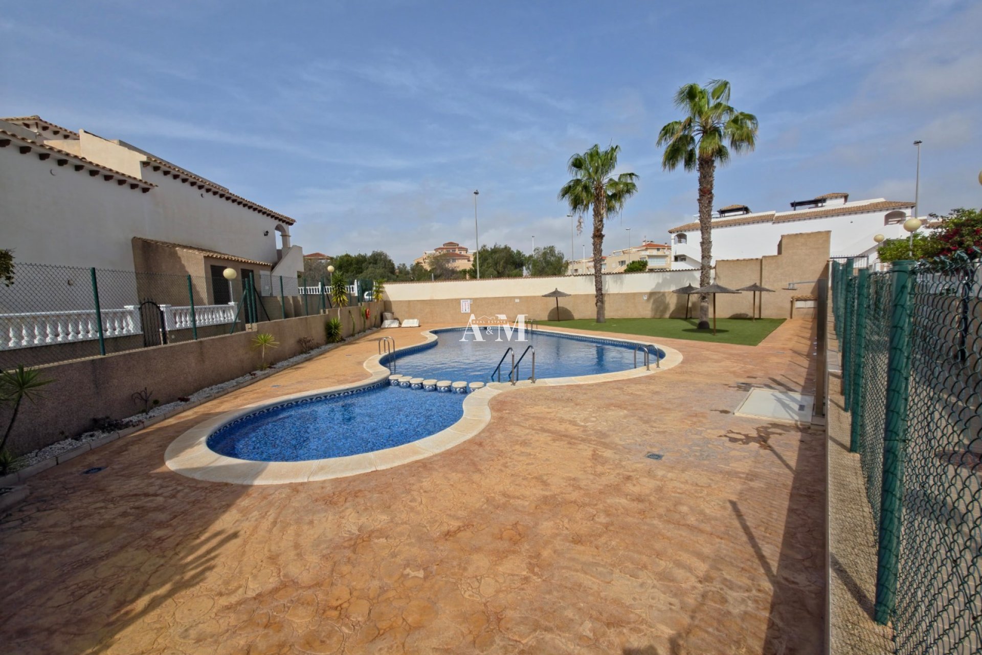 Долгосрочная аренда - Дуплекс - Orihuela Costa - Punta Prima