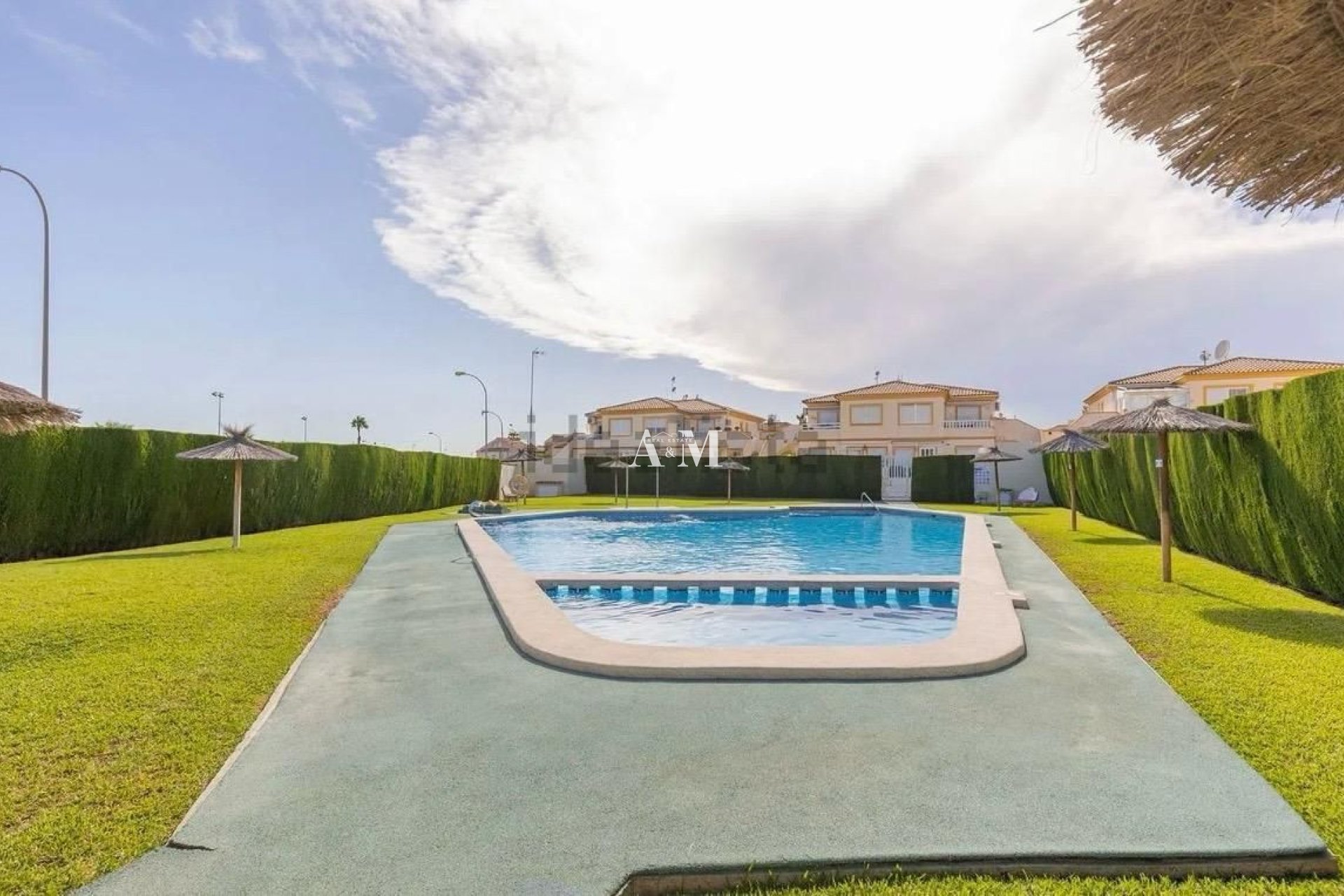 Долгосрочная аренда - Квартира / квартира - Orihuela Costa - Playa Flamenca