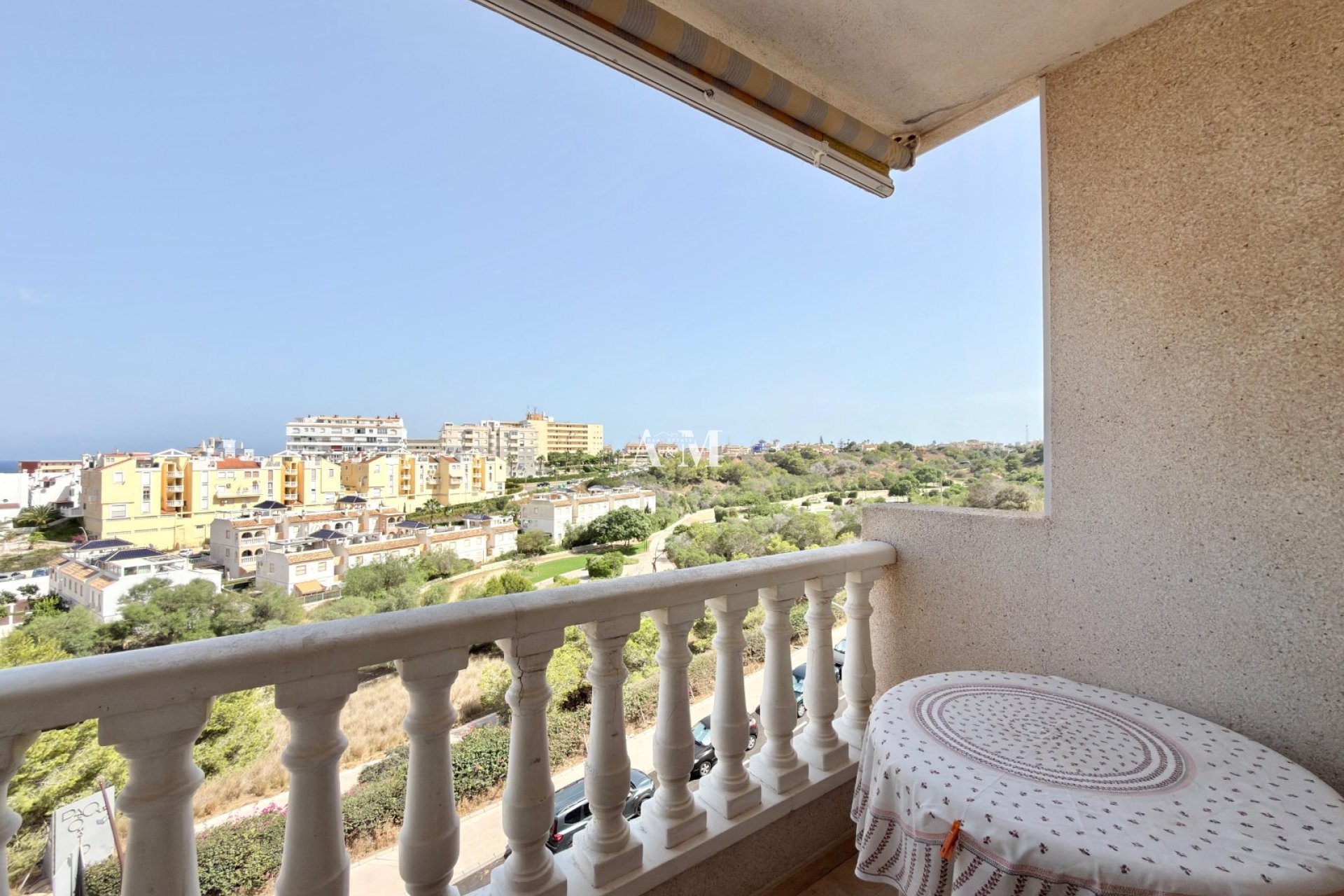 Долгосрочная аренда - Квартира / квартира - Torrevieja - Aguas Nuevas - Torrelamata
