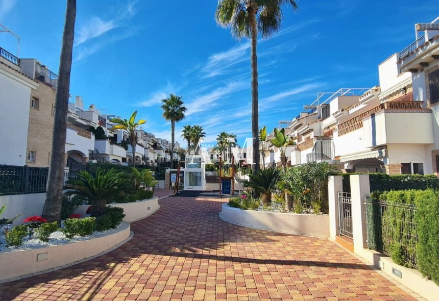 Долгосрочная аренда - Квартира / квартира - Torrevieja - Cabo Cervera