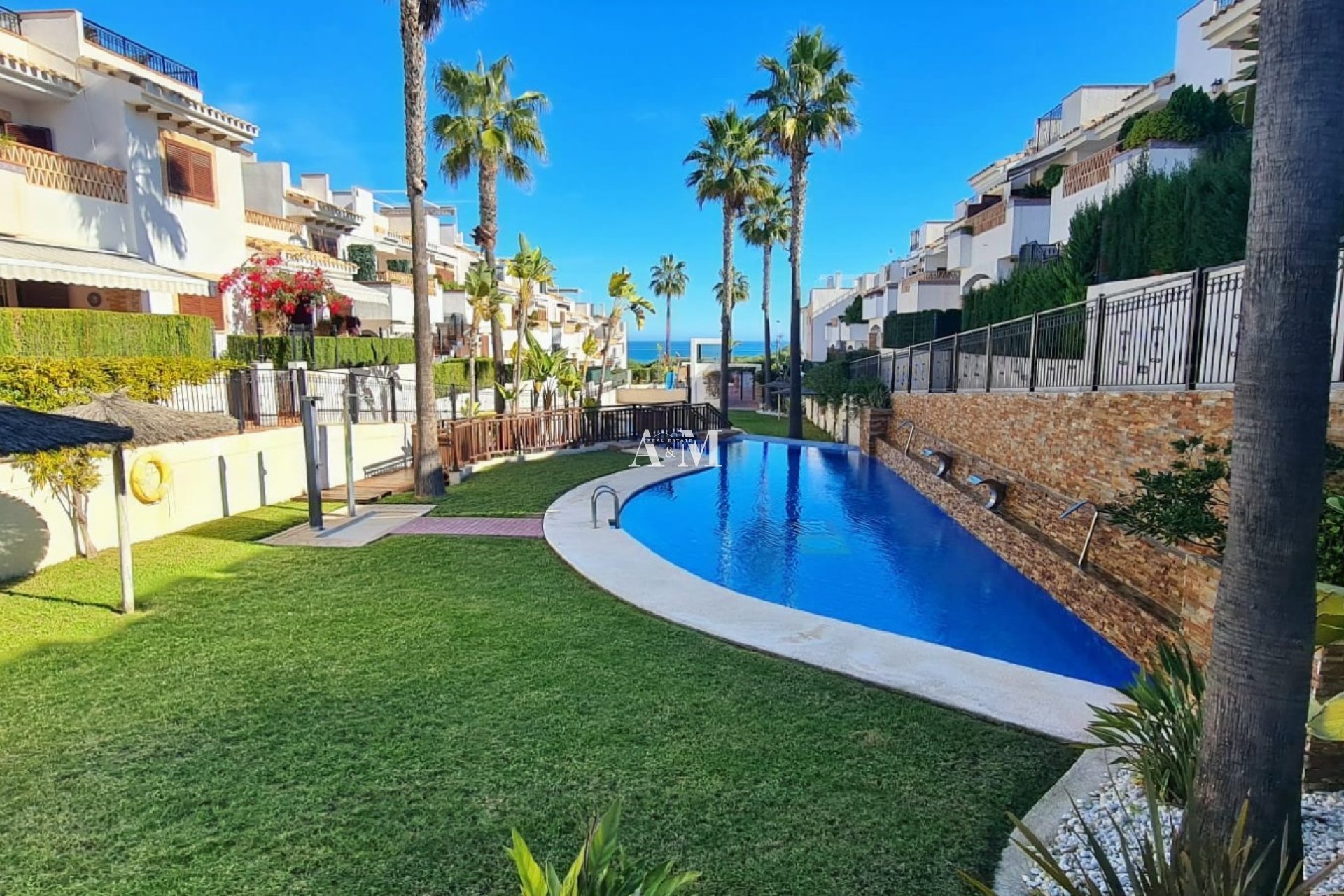 Долгосрочная аренда - Квартира / квартира - Torrevieja - Cabo Cervera