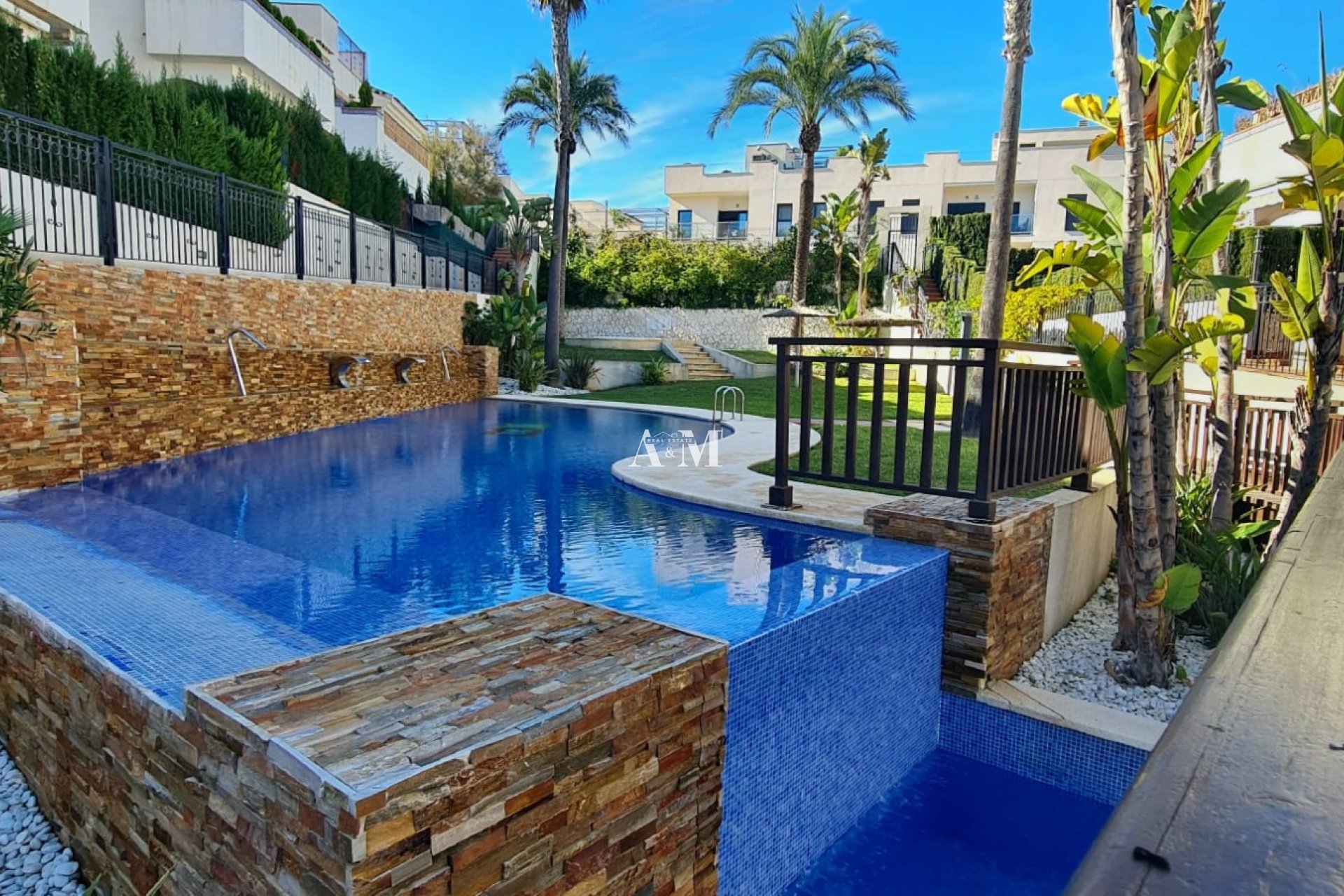 Долгосрочная аренда - Квартира / квартира - Torrevieja - Cabo Cervera