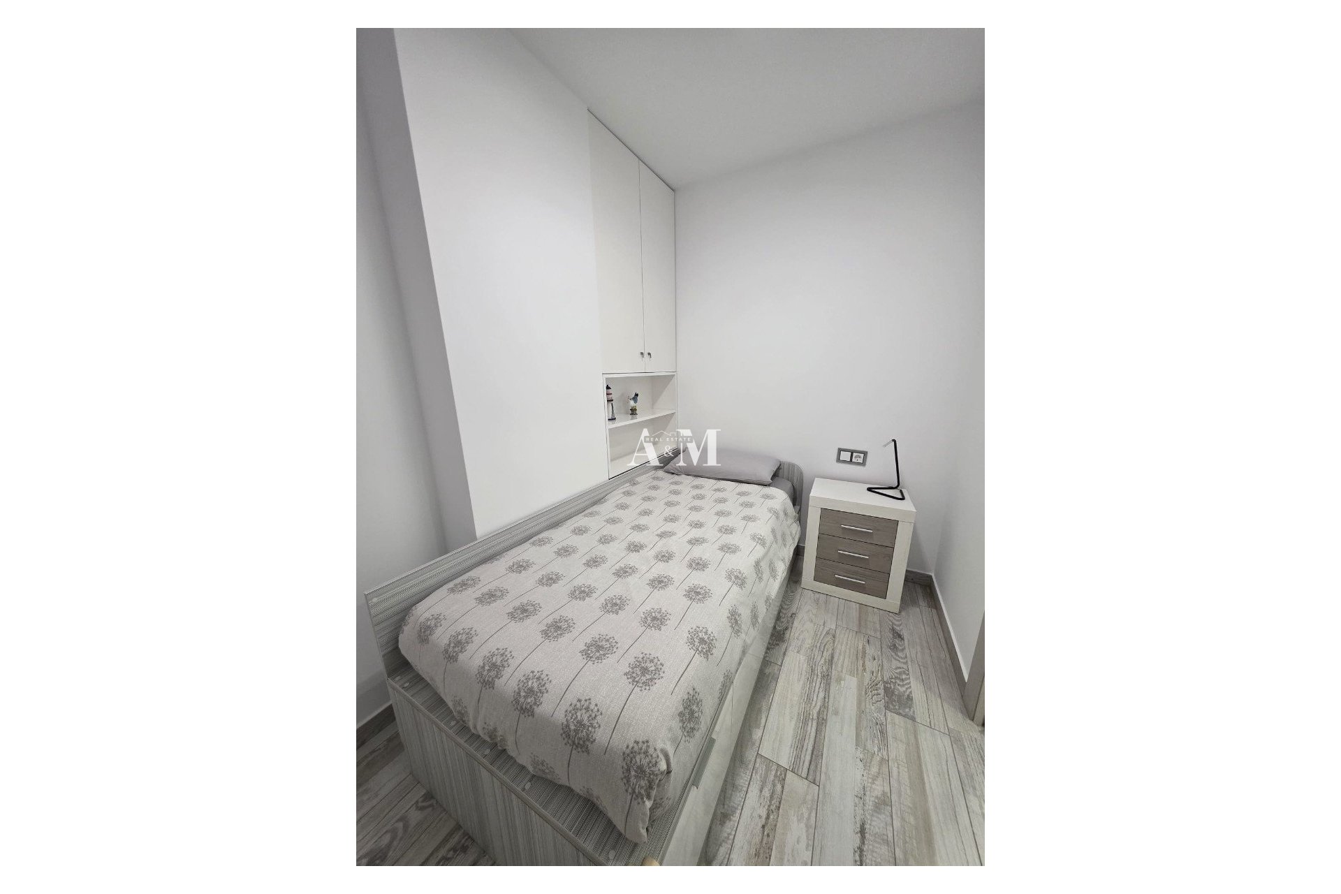 Долгосрочная аренда - Квартира / квартира - Torrevieja - Cabo Cervera