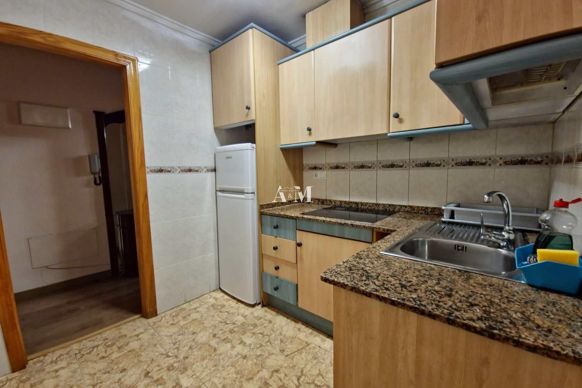 Долгосрочная аренда - Квартира / квартира - Torrevieja - Centro