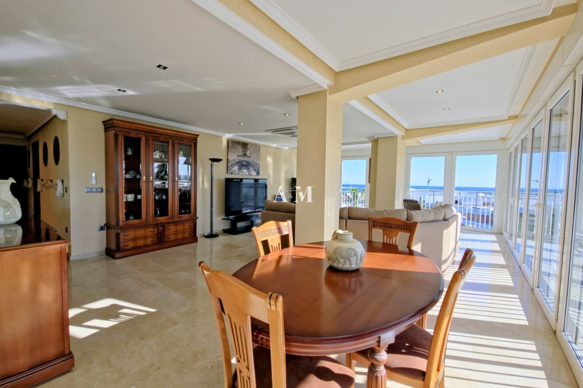 Долгосрочная аренда - Квартира / квартира - Torrevieja - Centro