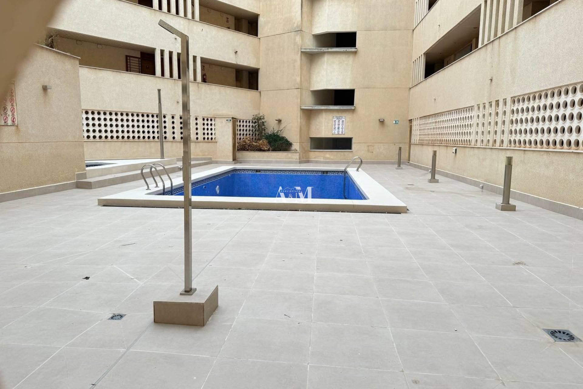 Долгосрочная аренда - Квартира / квартира - Torrevieja - Centro