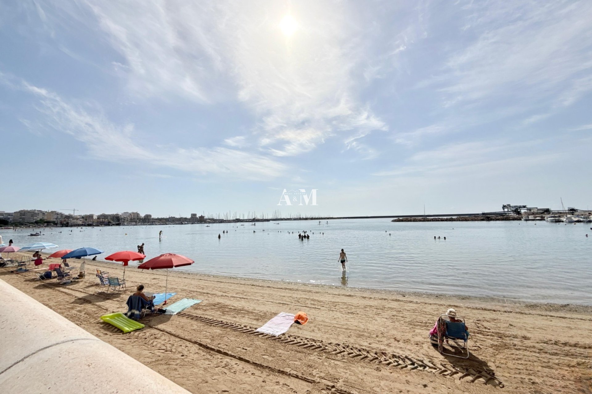Долгосрочная аренда - Квартира / квартира - Torrevieja - El Acequión - Los Náufragos