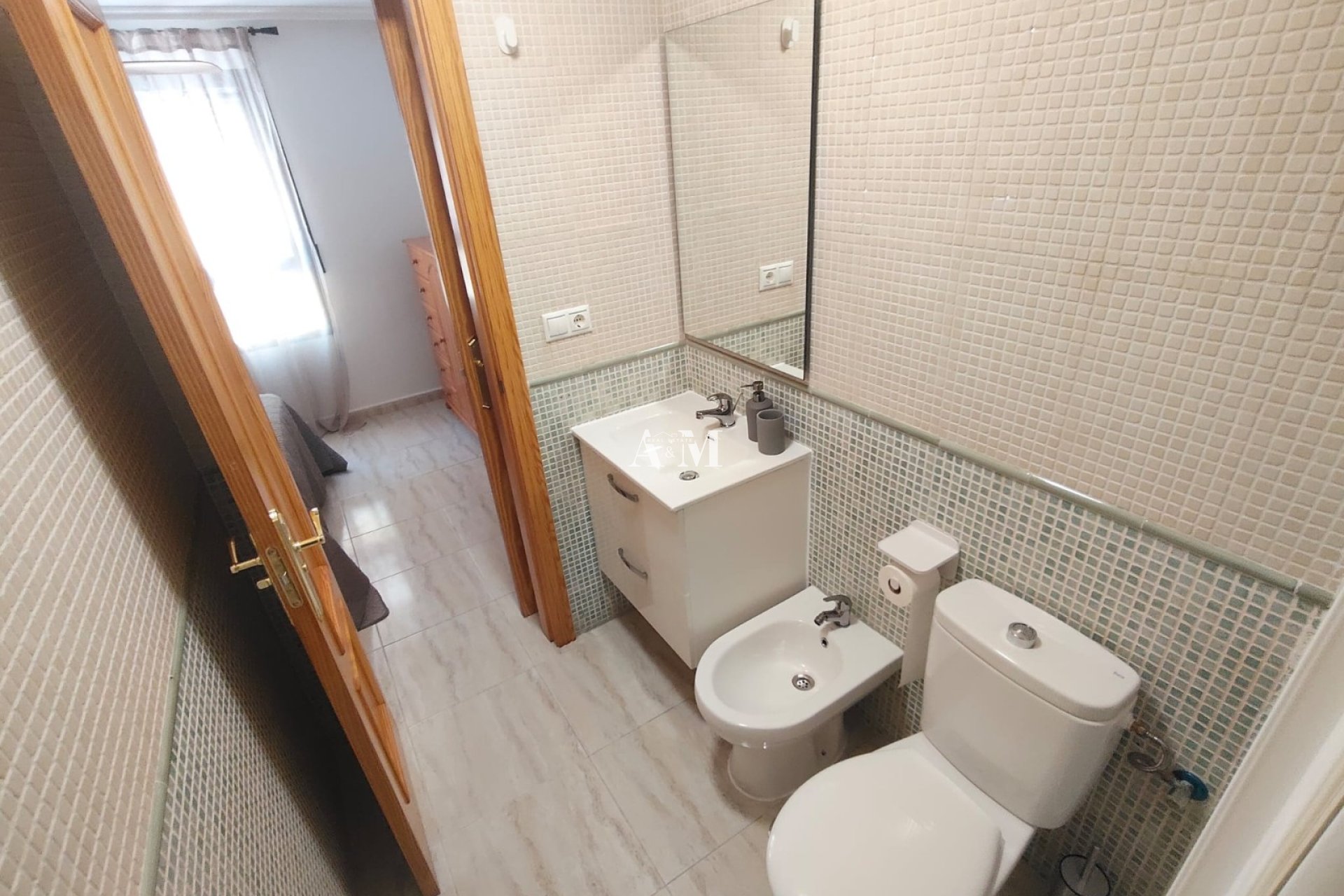 Долгосрочная аренда - Квартира / квартира - Torrevieja - El Acequión - Los Náufragos