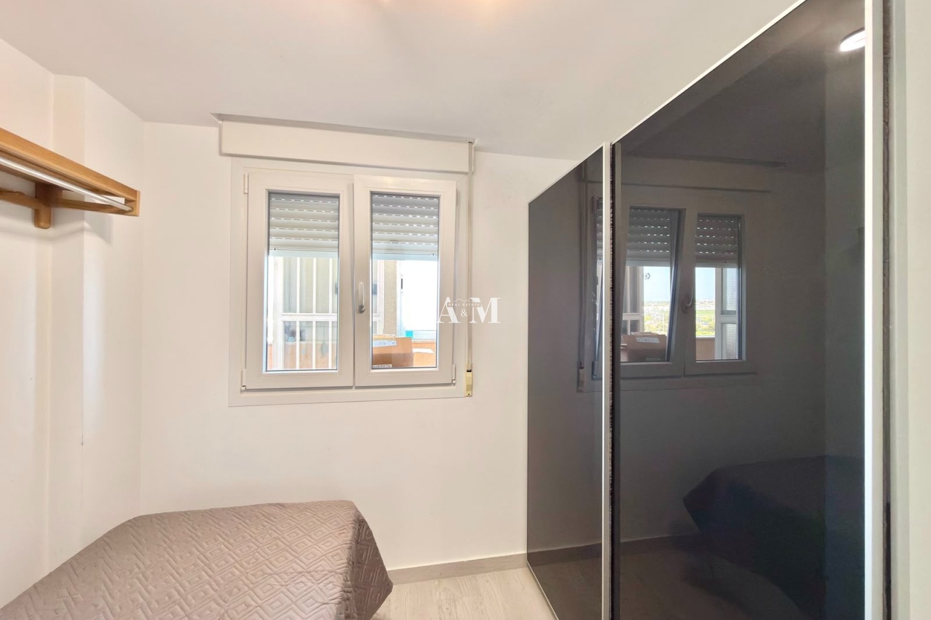 Долгосрочная аренда - Квартира / квартира - Torrevieja - La Veleta