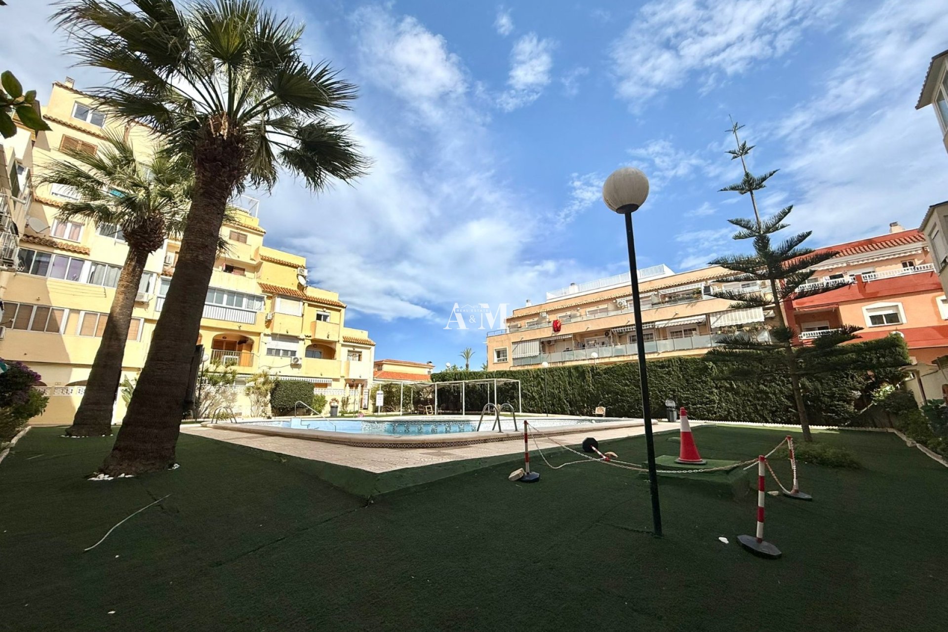 Долгосрочная аренда - Квартира / квартира - Torrevieja - Nueva Torrevieja - Aguas Nuevas