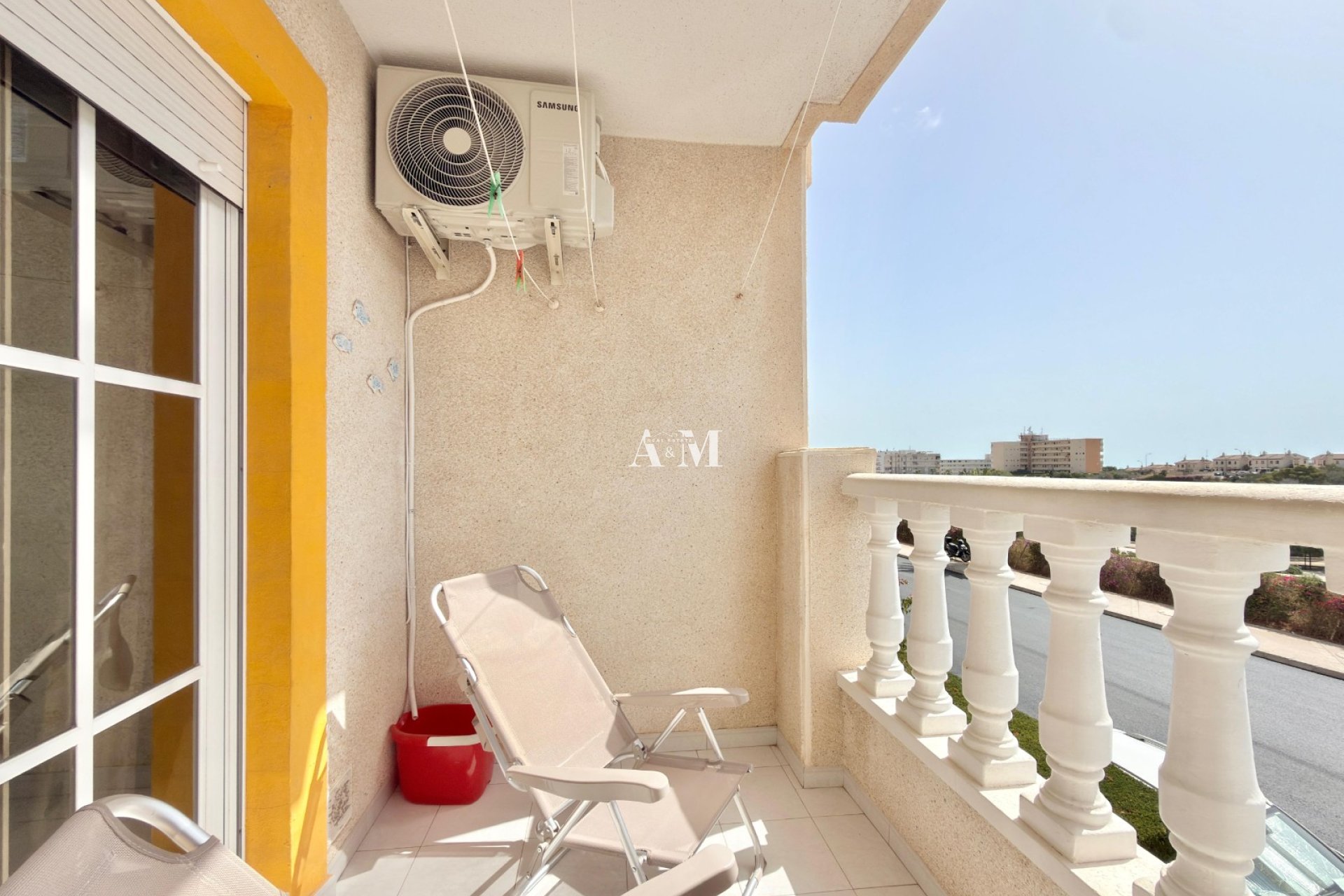 Долгосрочная аренда - Квартира / квартира - Torrevieja - Nueva Torrevieja