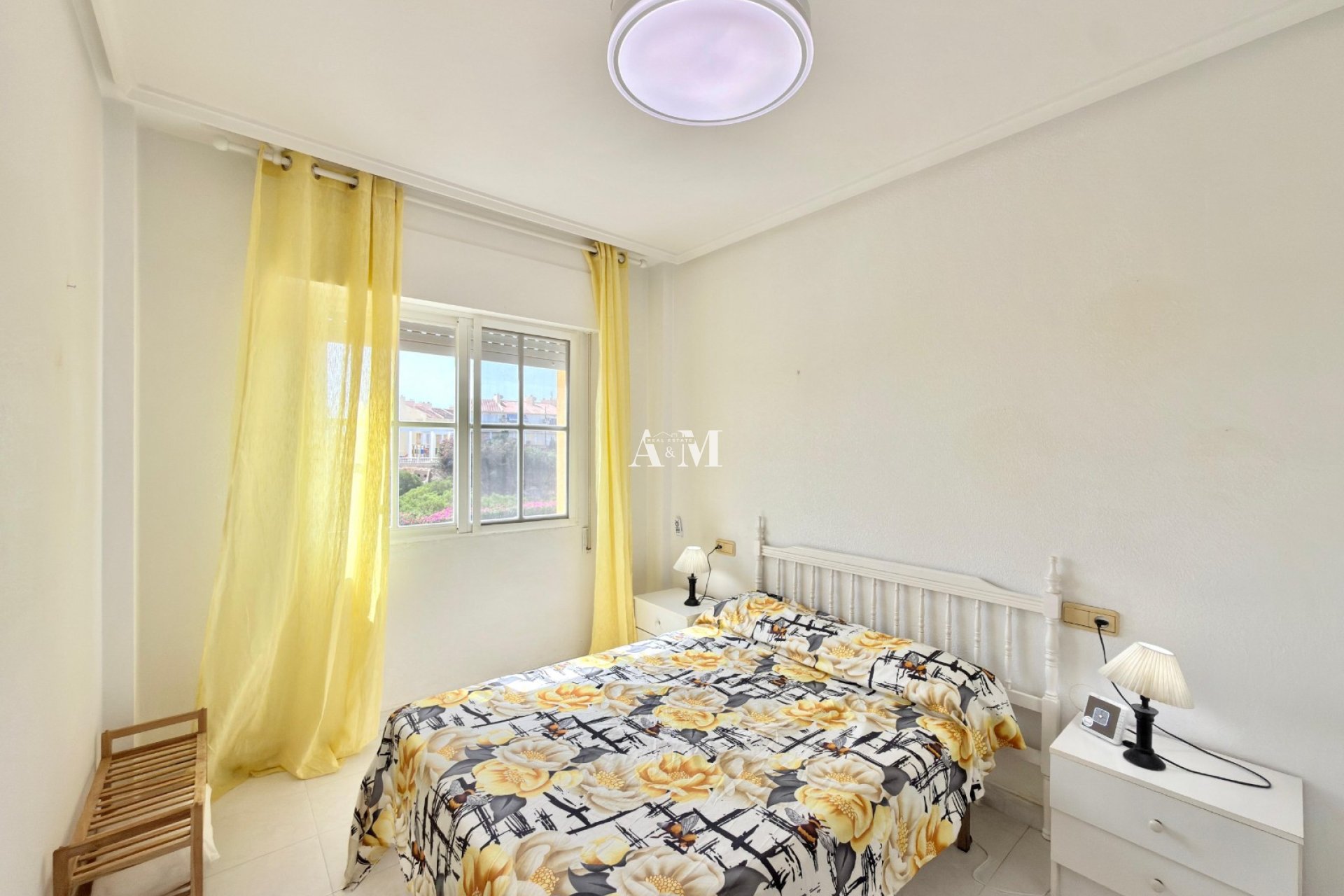 Долгосрочная аренда - Квартира / квартира - Torrevieja - Nueva Torrevieja