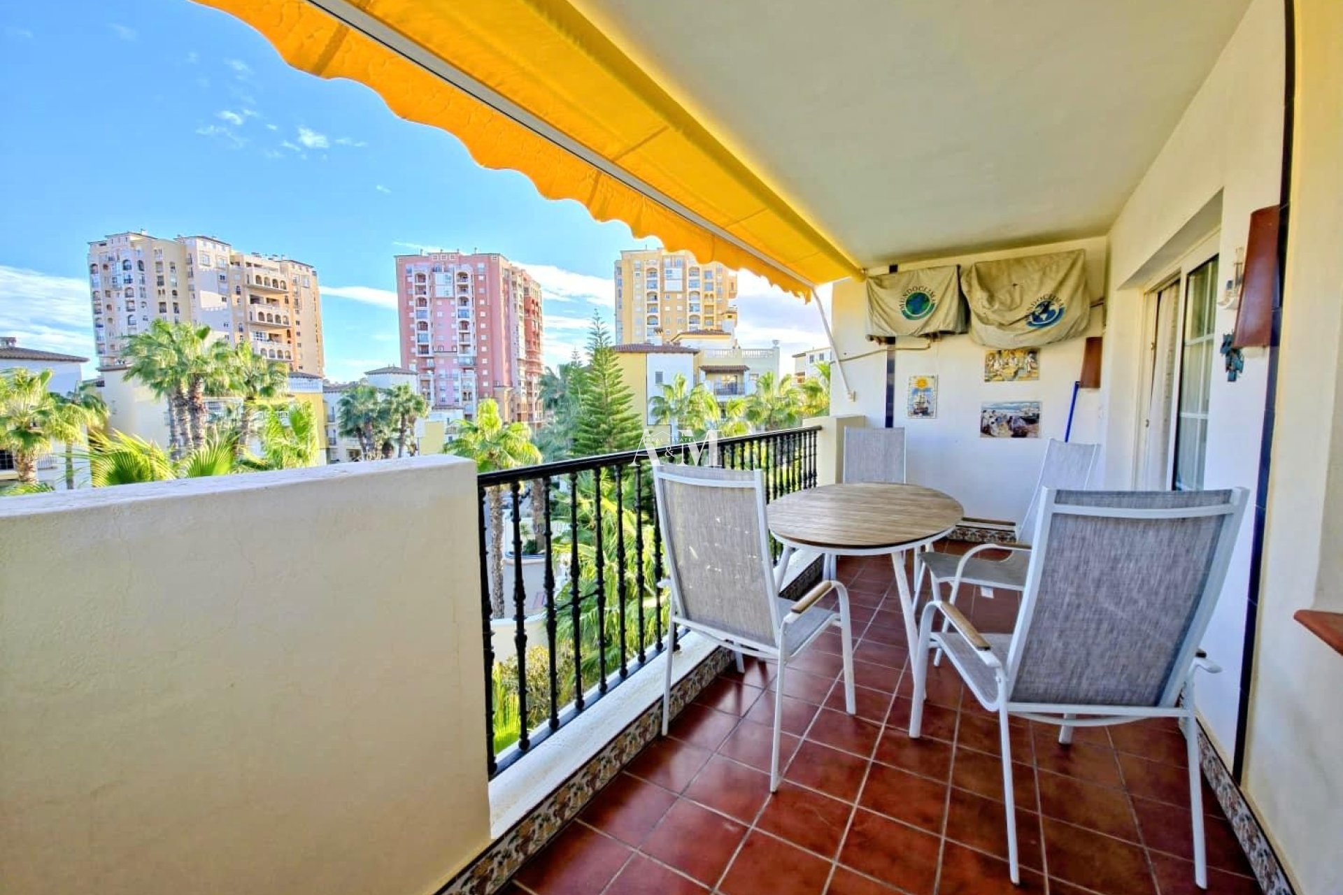 Долгосрочная аренда - Квартира / квартира - Torrevieja - Playa de los Locos