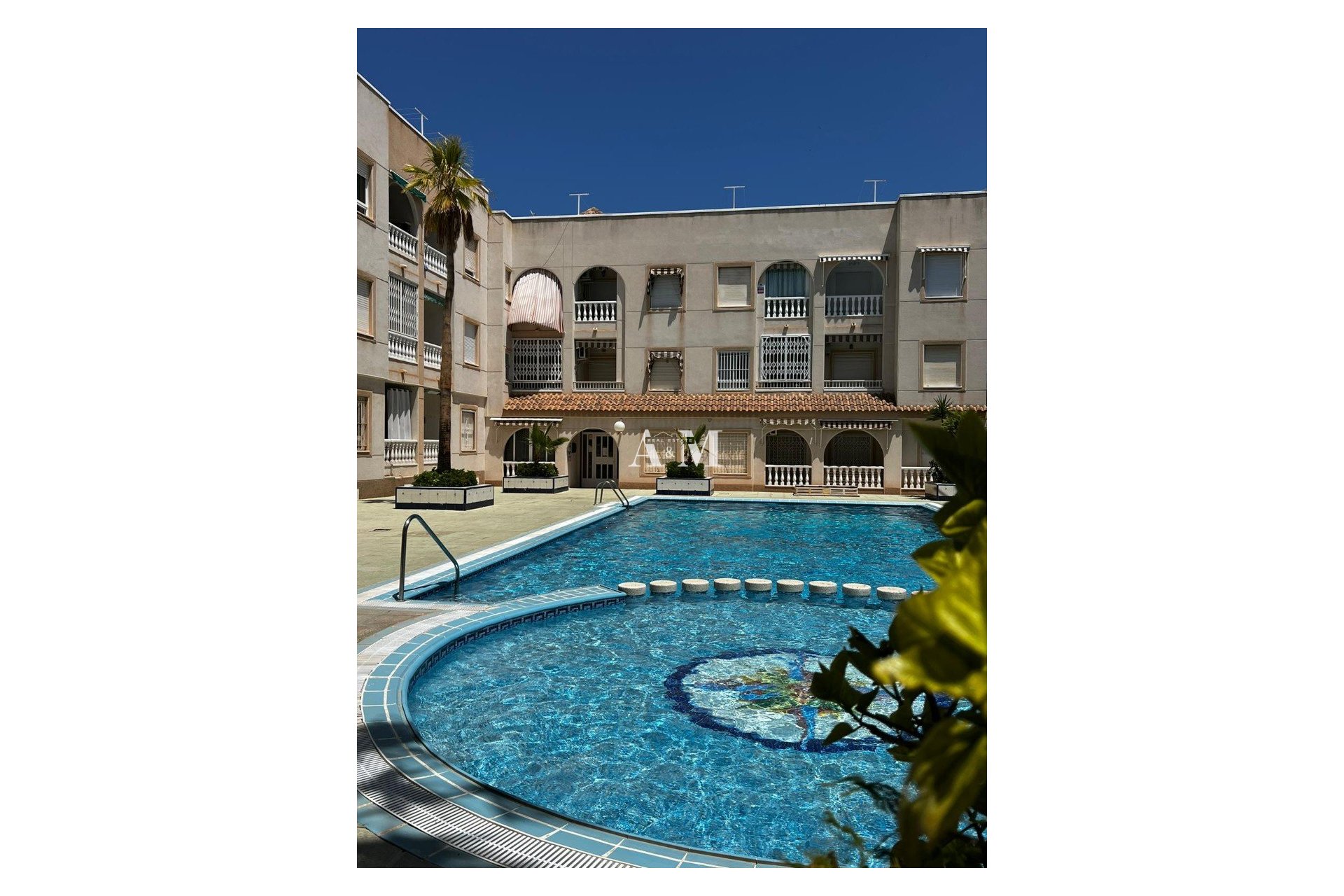 Долгосрочная аренда - Квартира / квартира - Torrevieja - Playa de los Locos