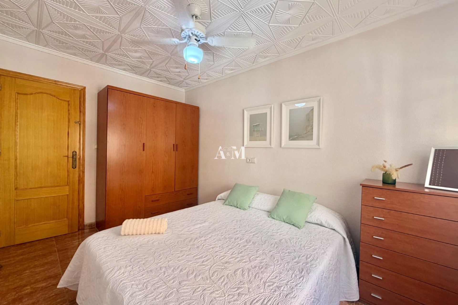 Долгосрочная аренда - Квартира / квартира - Torrevieja - Playa del Cura