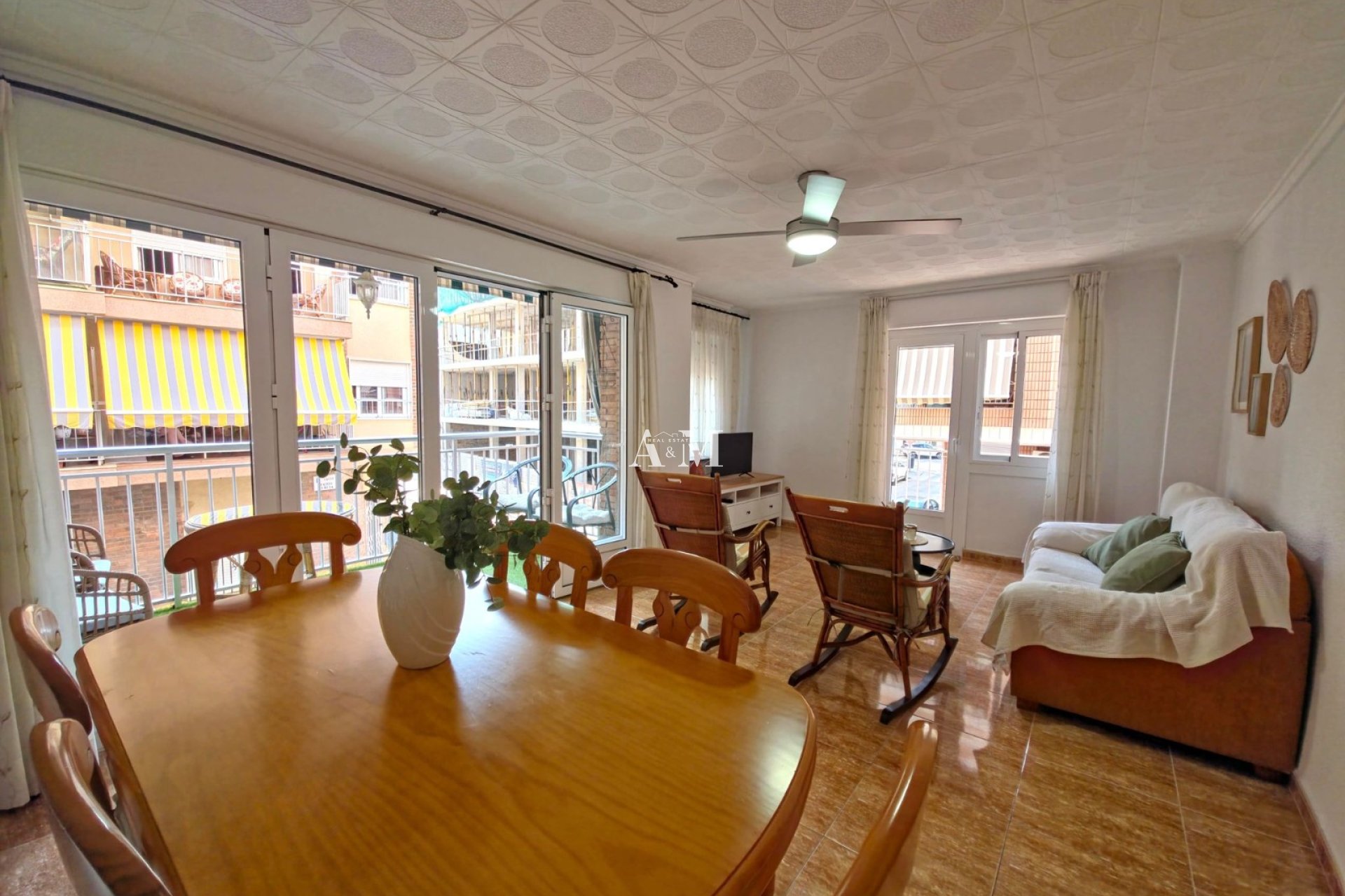 Долгосрочная аренда - Квартира / квартира - Torrevieja - Playa del Cura