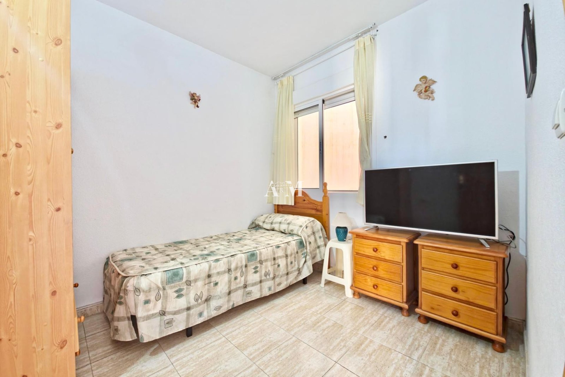 Долгосрочная аренда - Квартира / квартира - Torrevieja - Playa del Cura