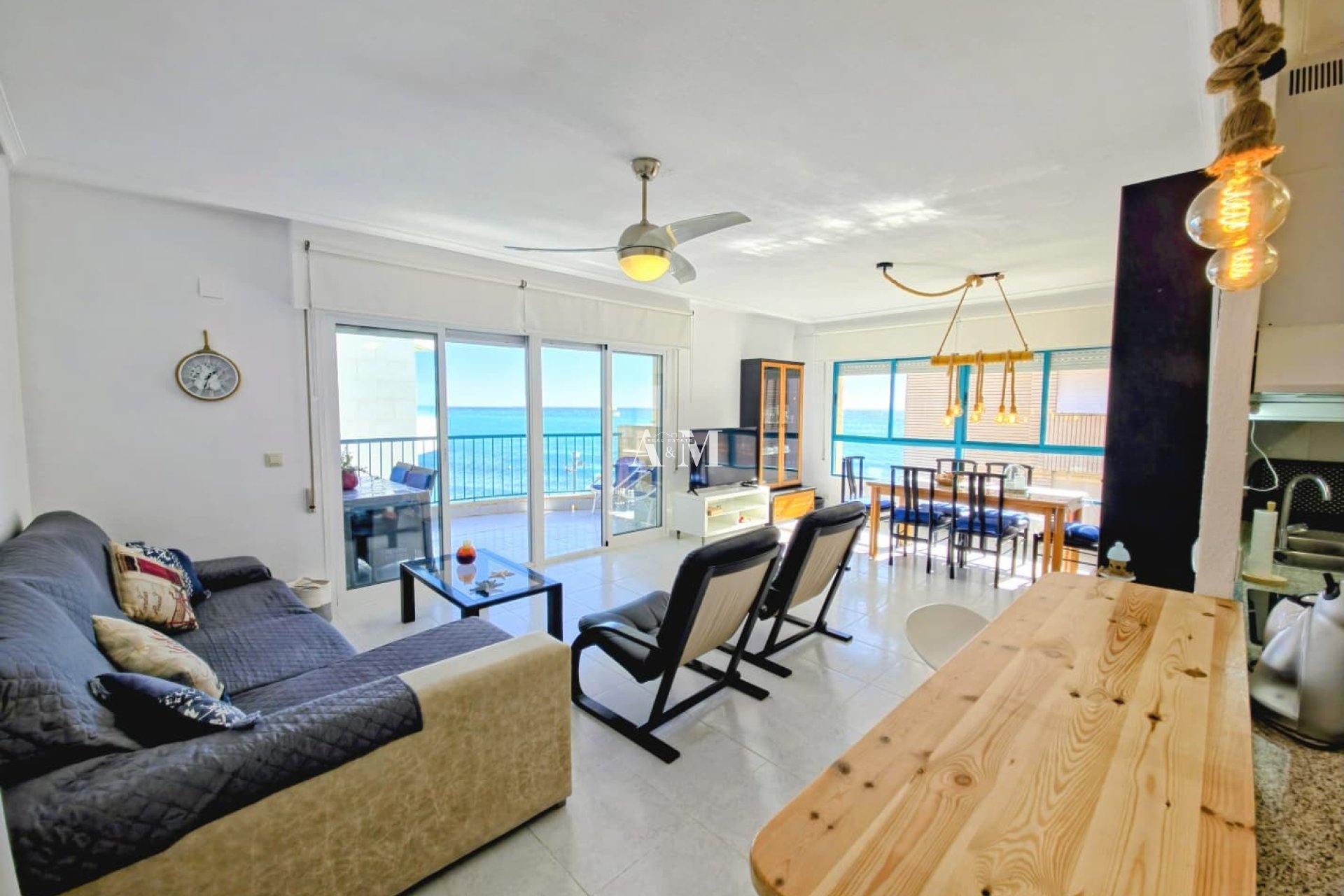 Долгосрочная аренда - Квартира / квартира - Torrevieja - Playa del Cura