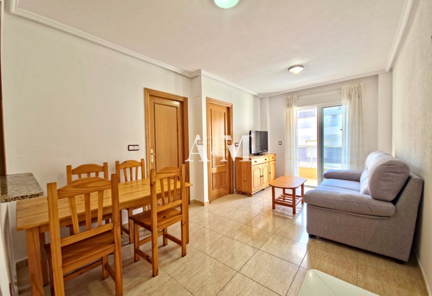 Долгосрочная аренда - Квартира / квартира - Torrevieja - Playa del Cura