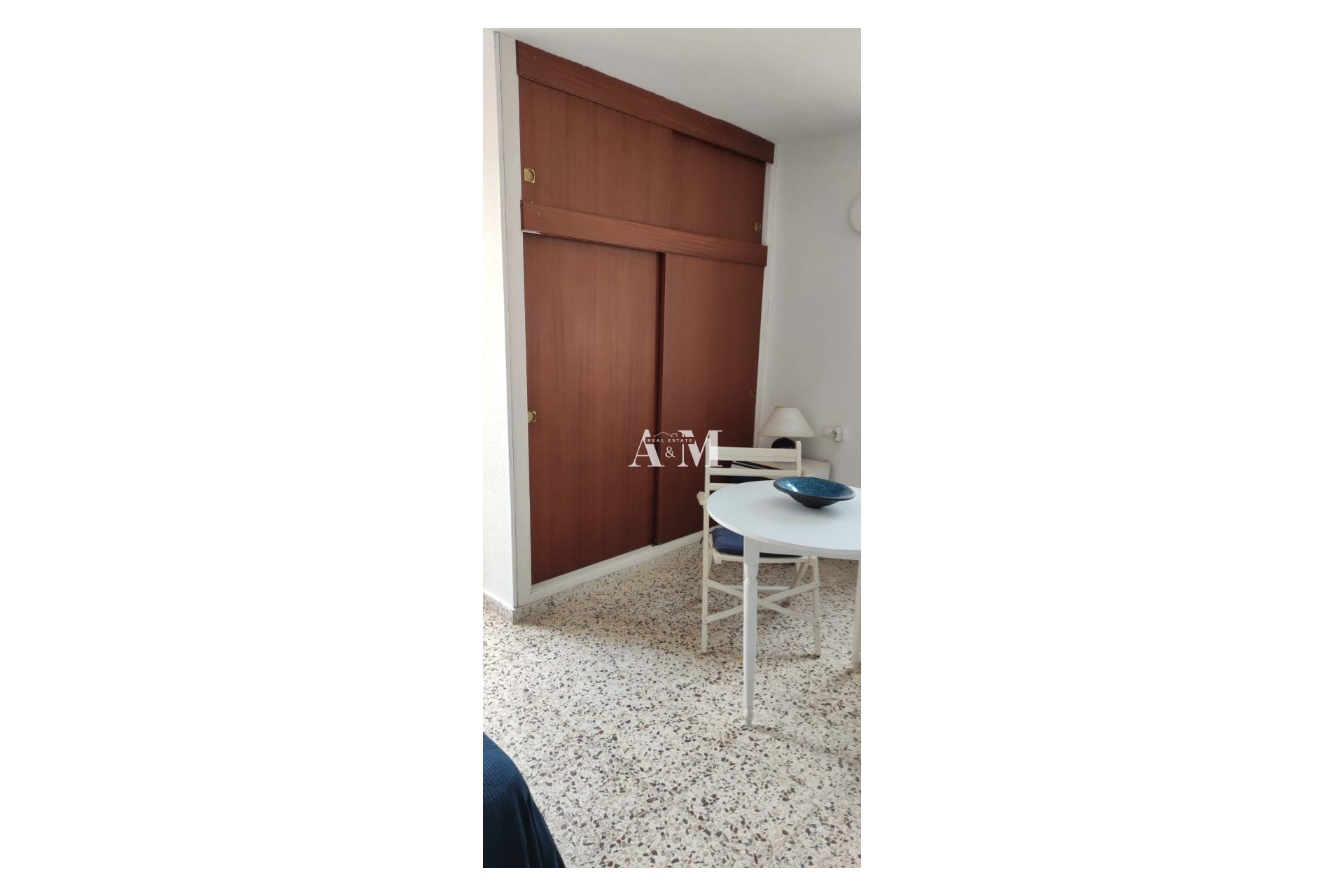 Долгосрочная аренда - Квартира / квартира - Torrevieja - Playa del Cura