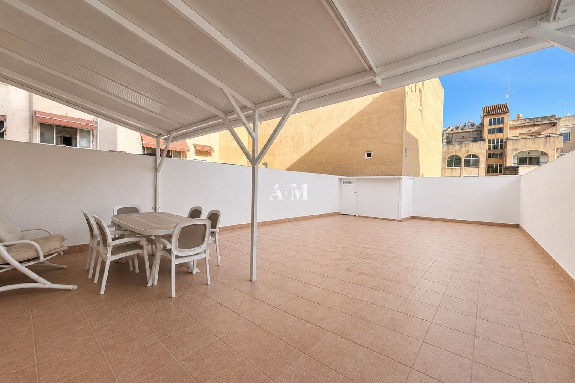 Долгосрочная аренда - Квартира / квартира - Torrevieja - Playa del Cura