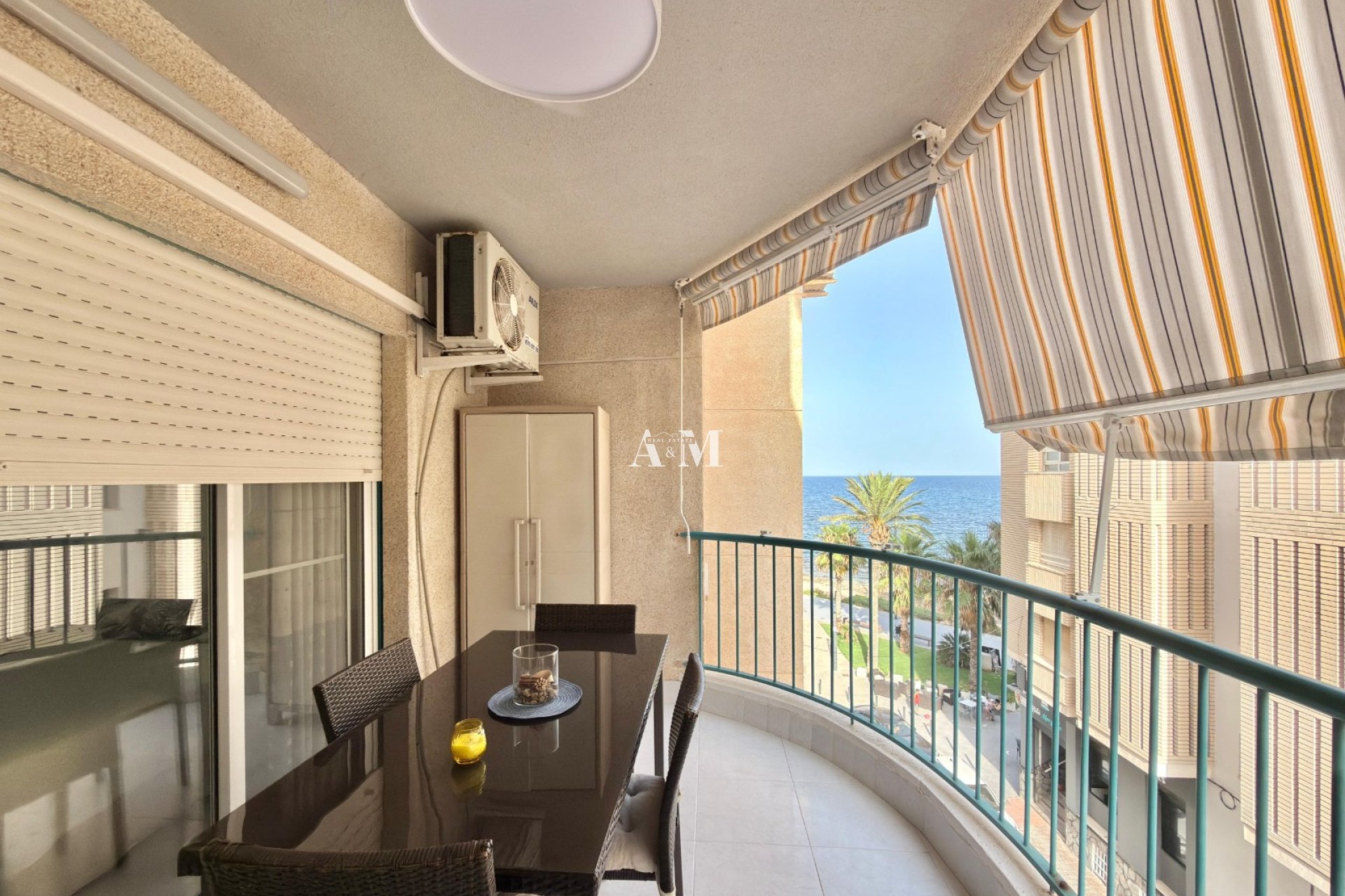 Долгосрочная аренда - Квартира / квартира - Torrevieja - Playa del Cura