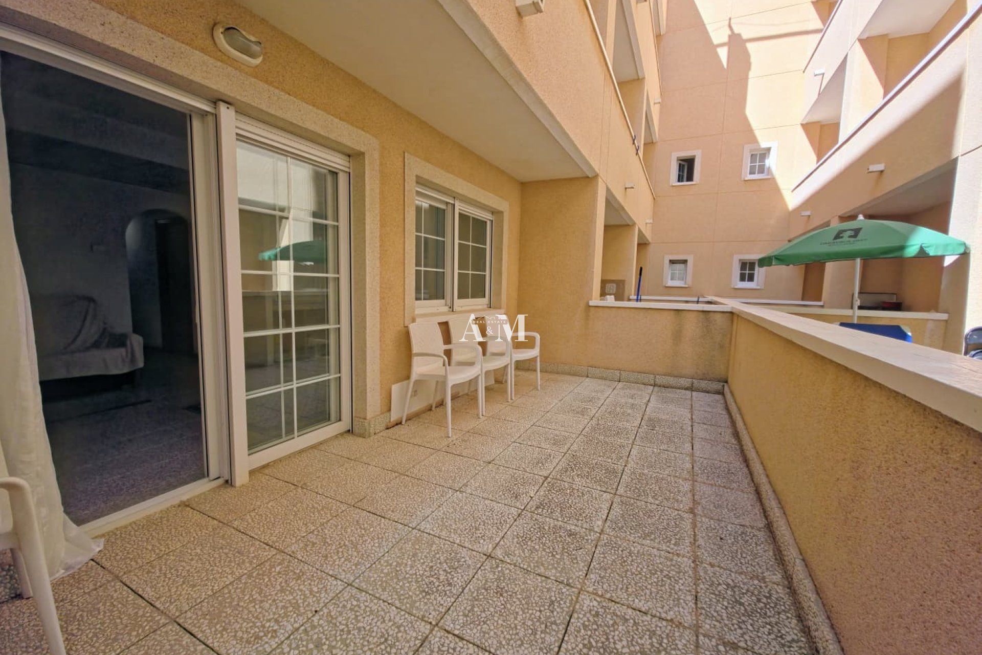 Долгосрочная аренда - Квартира / квартира - Torrevieja - Torrelamata - La Mata