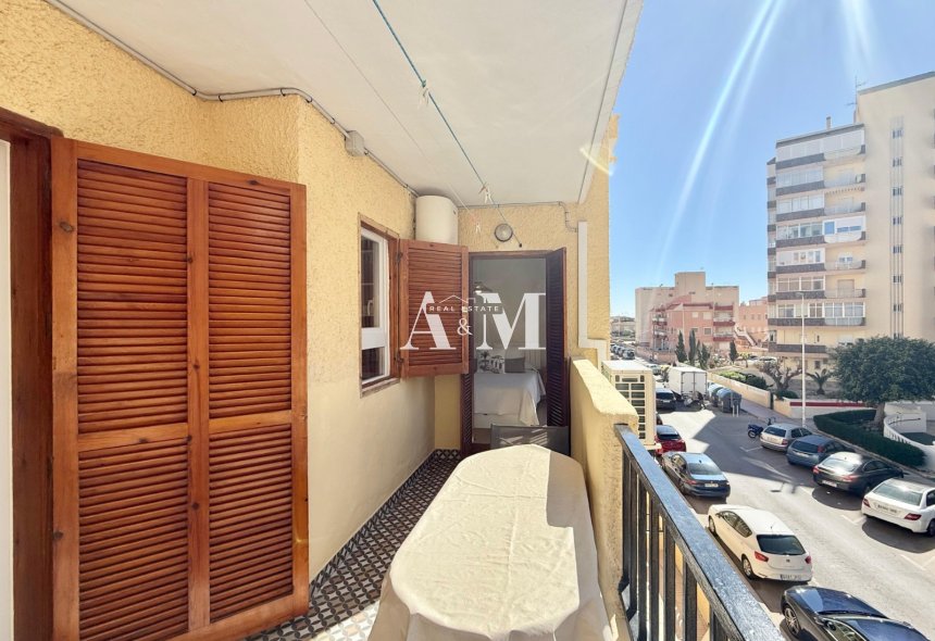Долгосрочная аренда - Квартира / квартира - Torrevieja - Torrelamata - La Mata