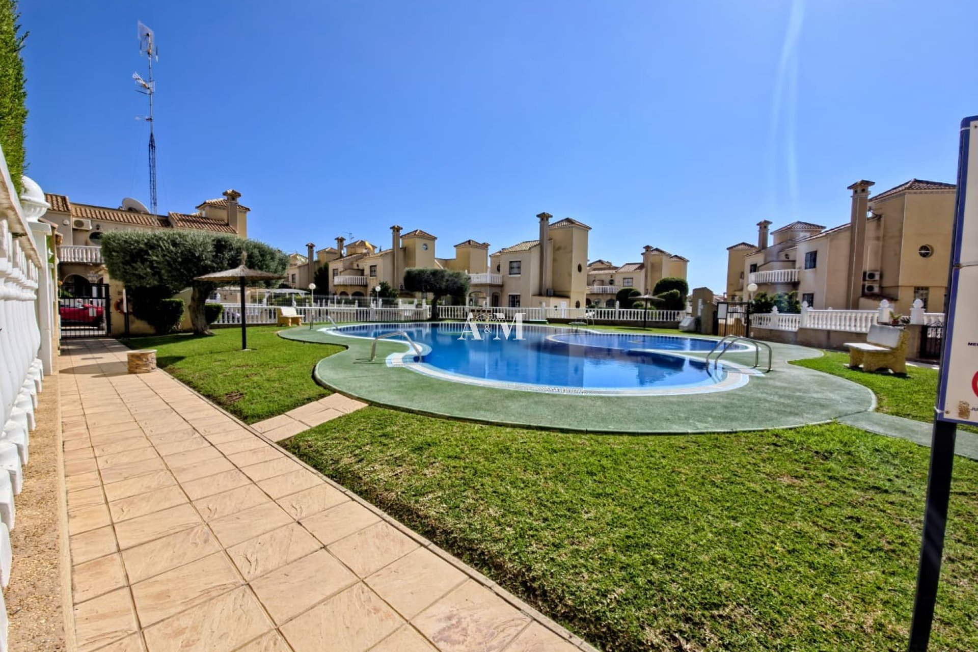 Долгосрочная аренда - Шале - Orihuela Costa - Playa Flamenca