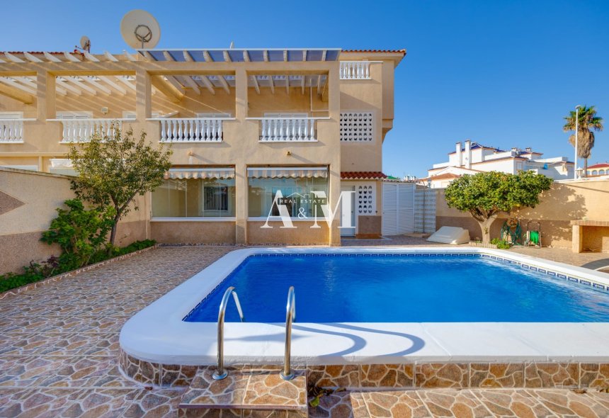 Долгосрочная аренда - Шале - Orihuela Costa - Punta Prima