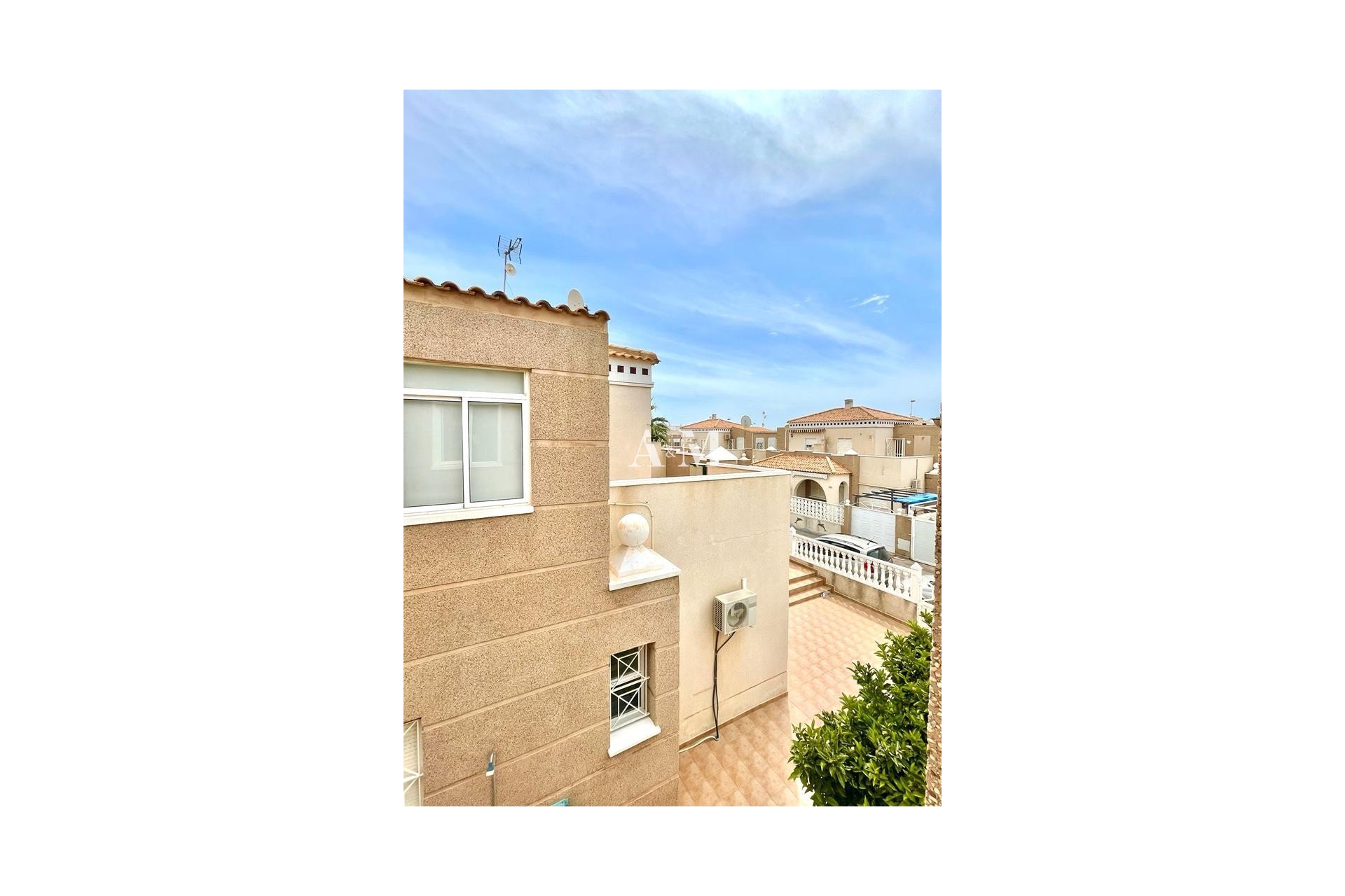 Долгосрочная аренда - Таунхаус - Torrevieja - Nueva Torrevieja - Aguas Nuevas