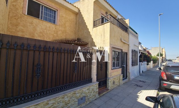 Duplex - Alquiler a largo plazo - Dolores - Dolores