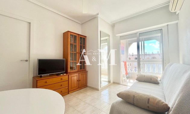 Квартира / квартира - Долгосрочная аренда - Torrevieja - El Acequión - Los Náufragos