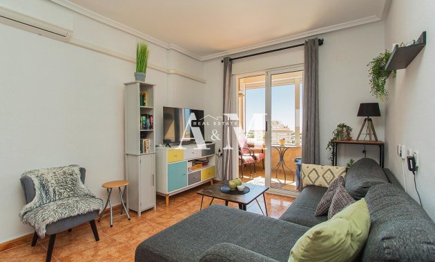 Квартира / квартира - Долгосрочная аренда - Torrevieja - Ref-V339A