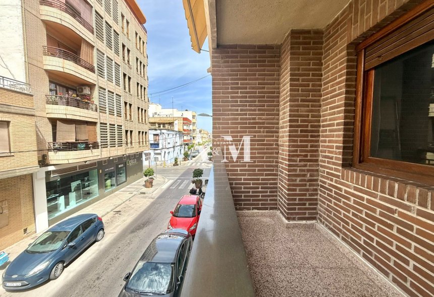 Location à long terme - Appartement - Almoradí