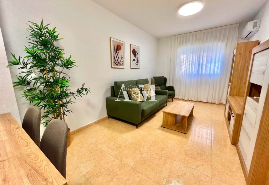 Location à long terme - Appartement - Almoradí
