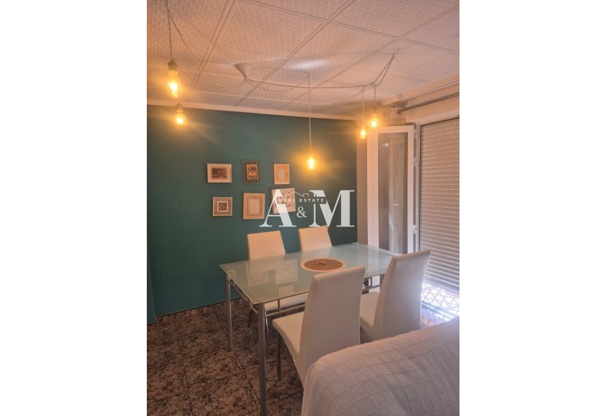 Location à long terme - Appartement - Elche